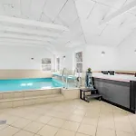 Dom wakacyjny Pet Friendly In With Kitchen