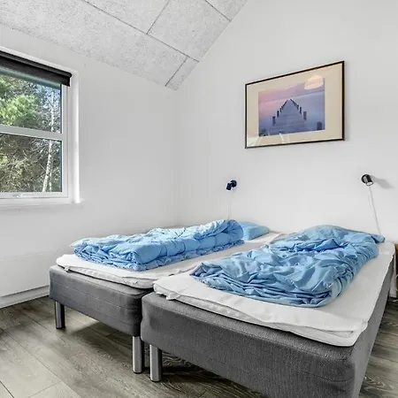 Pet Friendly In With Sauna Semesterbostad Romo