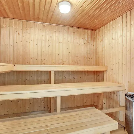 Pet Friendly In With Sauna Semesterbostad